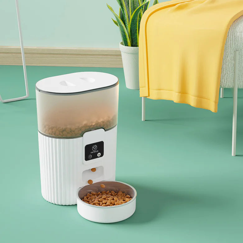 Automatic Intelligent Feeder for Cats and Dogs